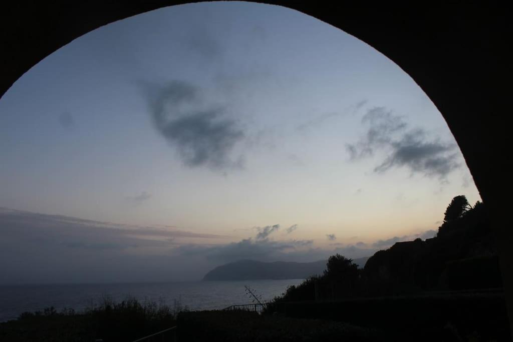Appartamento Romantico Con Piscina Cervo Exterior foto
